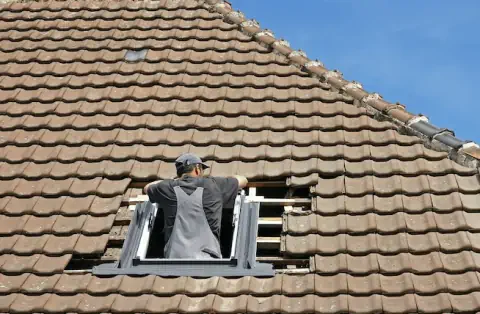 Pose de velux - Saint-André-le-Coq